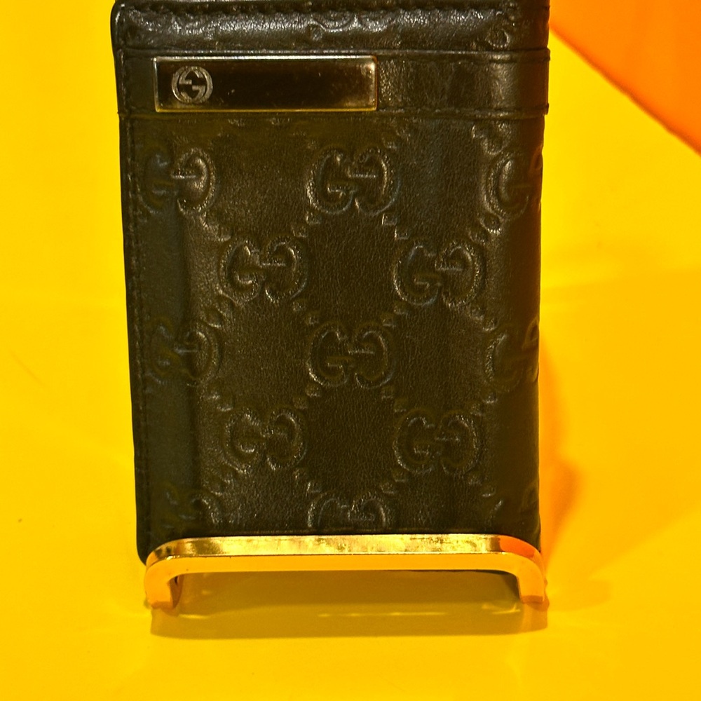 Gucci Embossed Black Leather Card Holder - Picture 13 of 13